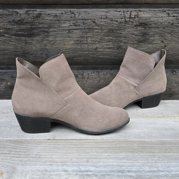 Me Too Zeus Modern Boho Minimalist Taupe Suede Block Heel Bootie 8M - Picture 5 of 15